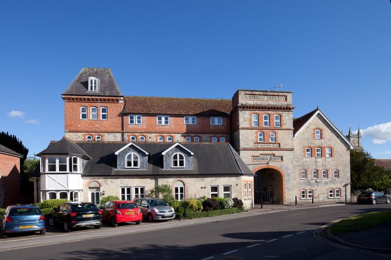 Main Image